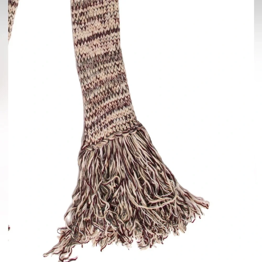 BURBERRY CASHMERE FRINGED KNIT 67” WINTER OUTDOORS OLD MONEY BOHO SCARF